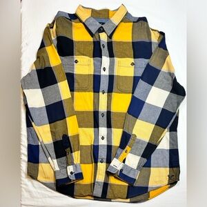 American Eagle XXL men’s flannel shirt—classic fit, 100% cotton, bold plaid